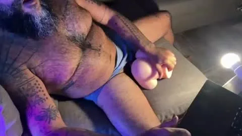 Live thumbnail for persiancock90