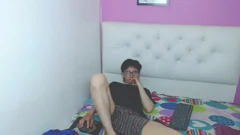 Live thumbnail for pleasurableexplosionx