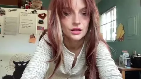 Live thumbnail for princesssparetime
