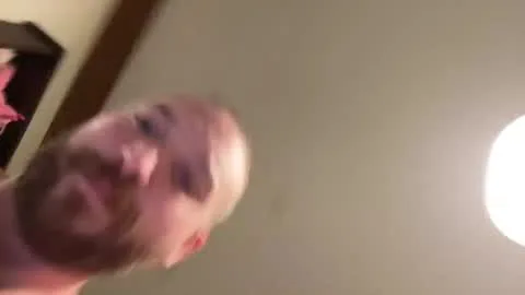 Live thumbnail for pumpuppete69