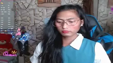 Live thumbnail for queensteffi