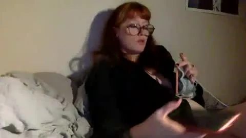 redcassie666 live act