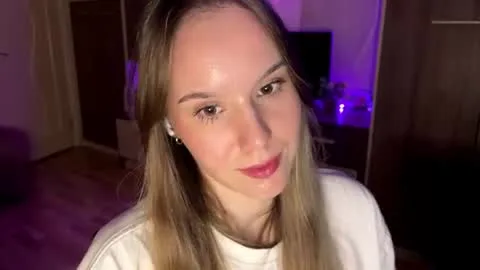 Live thumbnail for rinaright