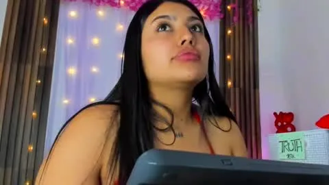 Live thumbnail for saraaldridge