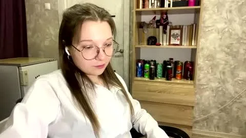 Live thumbnail for savannahbrettmann
