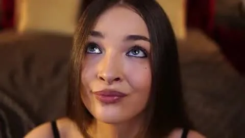 Live thumbnail for scarlettnora