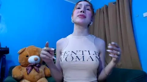Live thumbnail for sexy_emily92