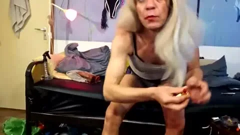 Live thumbnail for sheilasub