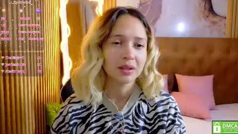 Live thumbnail for sofiapalmer_tay