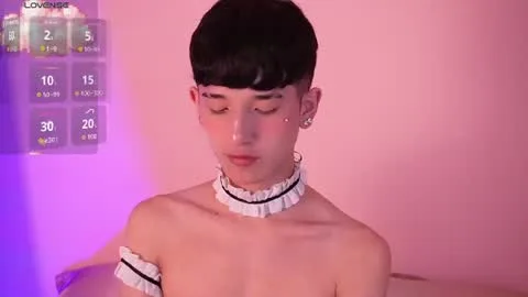 Live thumbnail for suki_doll