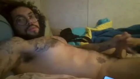 Live thumbnail for taurusbaeforever