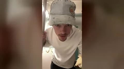 Live thumbnail for thickdick2113