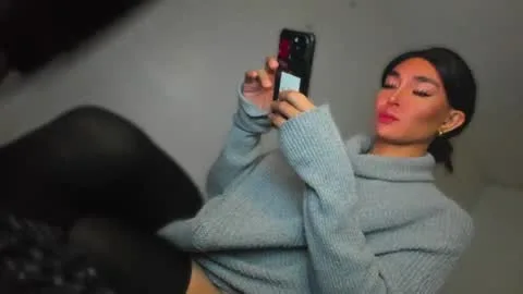 Live thumbnail for transnextdoor_