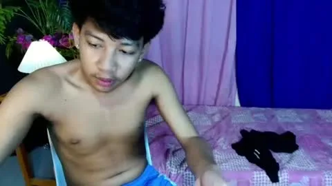 Live thumbnail for urhardfucker_joseph