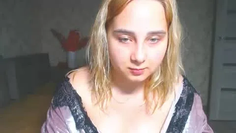 Live thumbnail for vikiwaitingforyou